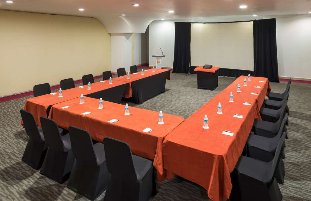 Hotel Plaza Genova Centro Guadalajara Tiện nghi bức ảnh